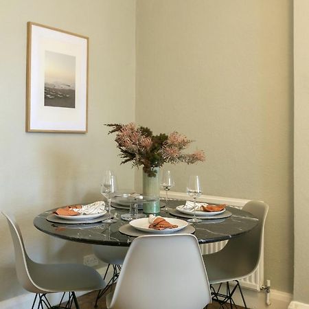 Chic 1 Bedroom Apartment In Bloomsbury, Sleeps 4 Лондон Екстер'єр фото