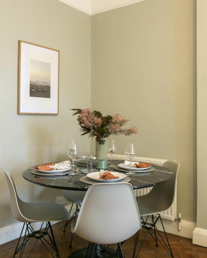 Chic 1 Bedroom Apartment In Bloomsbury, Sleeps 4 Лондон Екстер'єр фото